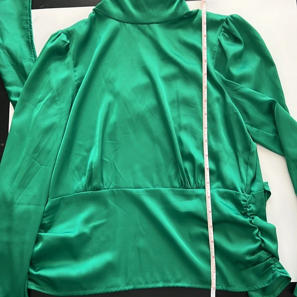 Never fully dressed Melissa tie back green top - Picture 9 of 9